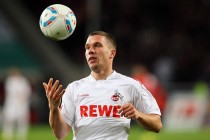 非洲杯奖杯图片？非洲杯含金量怎样？